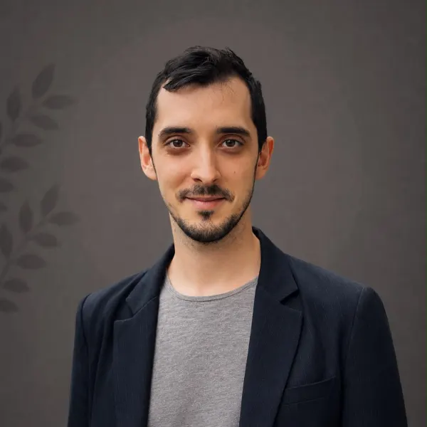 Dr. Milan Nadjawi