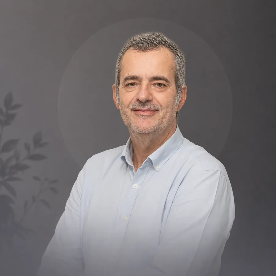 Dr. Yves Panis